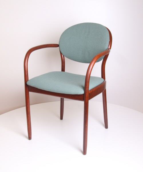Thonet_Sessel_(EMT046)