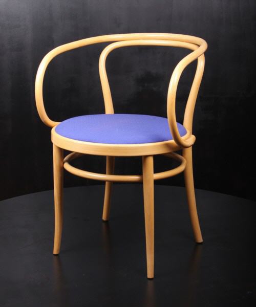 Thonet_209_P_Sessel_(EMT081)