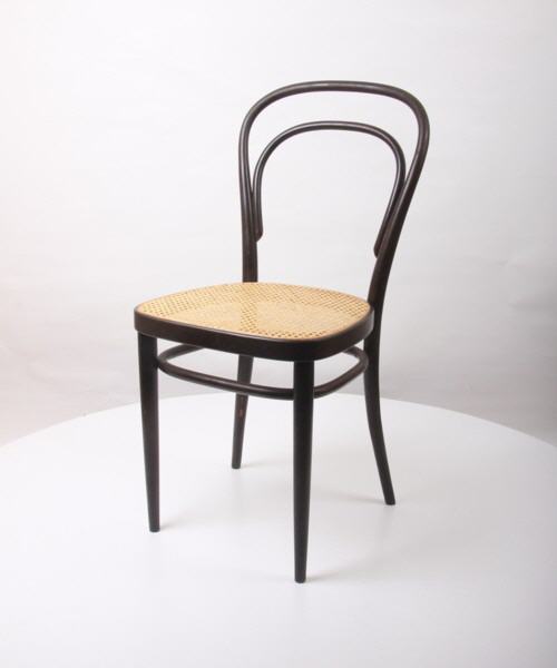 Thonet_214_Geflechtstuhl_(EMT115)