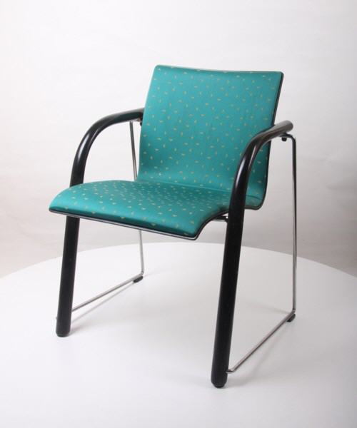 Thonet_ S_ 320_ Wulf_ Schneider_ (EMT118)