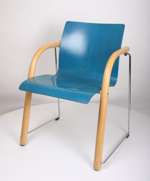 Thonet_ S_ 320_ Wulf_ Schneider_ (EMT105)