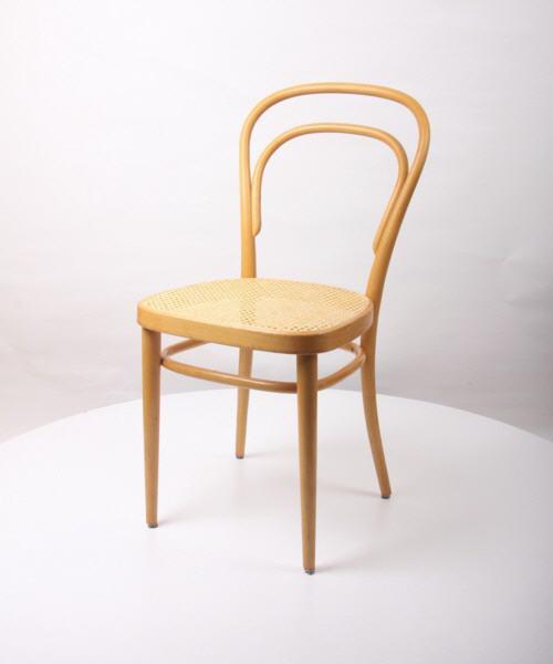 Thonet_214_Geflechtstuhl_(EMT117)