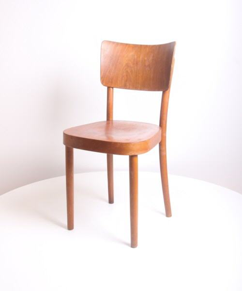 Thonet_Holzstuhl_(EMT125)